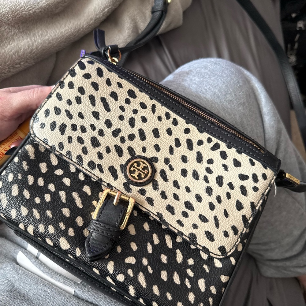 Tory Burch Black and Cream Women's Bag